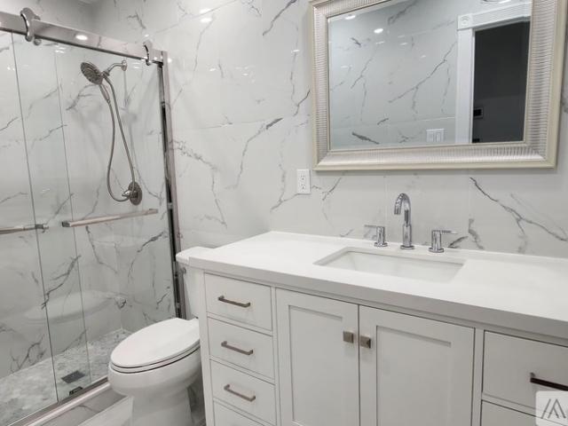 3 BR, 2 BA Apartment 14 21 Bell Blvd, Unit 2, Bayside, NY 11360