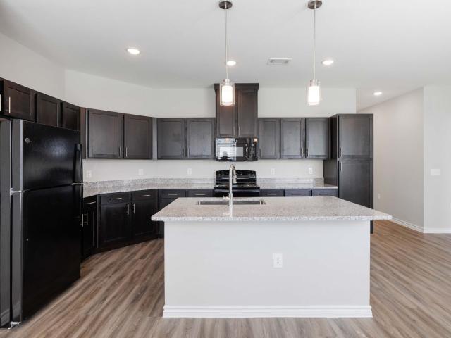 3 BR, 2 BA Apartment 1503 Woody Road Unit 12307, Dallas, TX 75253
