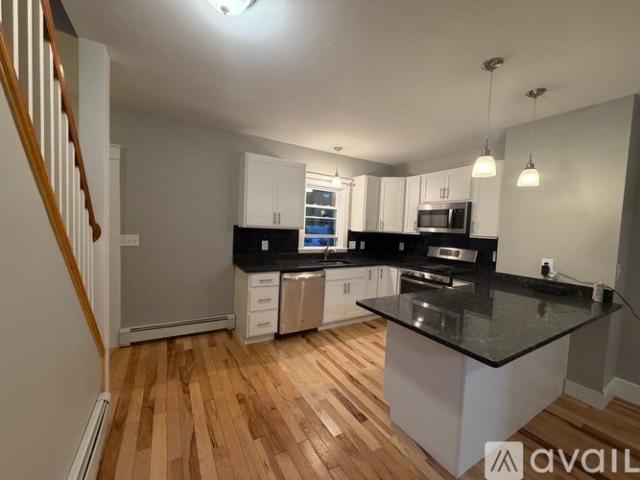 3 BR, 2 BA Apartment 150 Kinsley Street, Unit 2, Nashua, NH 03060