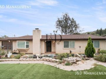 3 BR, 2 BA Apartment 151 BONITA PLACE, EL CAJON, CA 92021