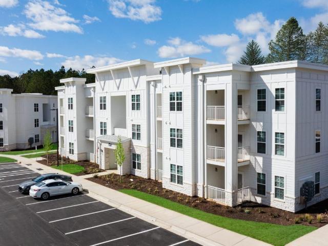3 BR, 2 BA Apartment 151 Parker Place Drive Unit 01122, Raleigh, NC 27603