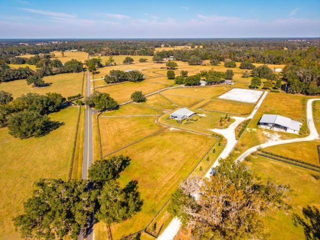 3 BR, 2 BA Apartment 15305 Northwest 112th Place Road, Morriston, FL 32668