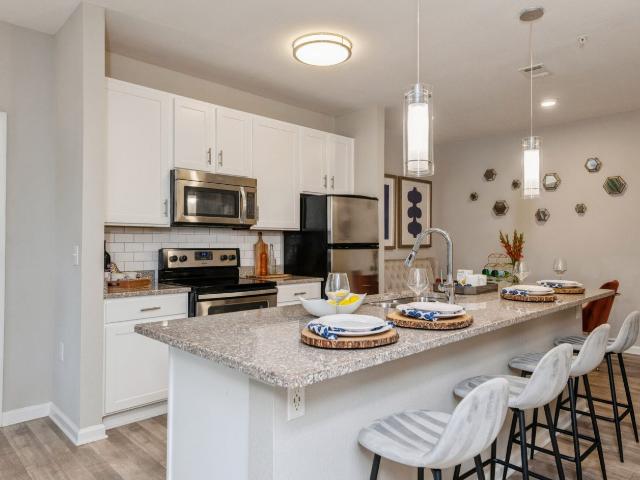 3 BR, 2 BA Apartment 1533 Ellis Rd Unit F108, Durham, NC 27703