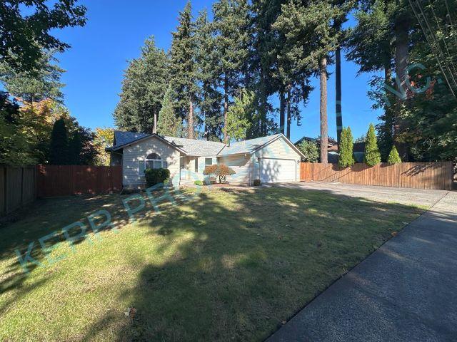 3 BR, 2 BA Apartment 1535 NW Wallula Ave, Gresham, OR 97030