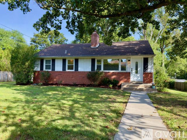 3 BR, 2 BA Apartment 15504 Bond Mill Rd, Laurel, MD 20707