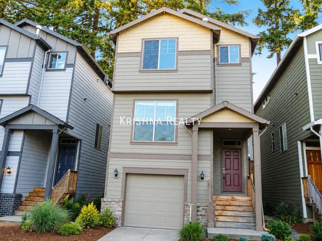 3 BR, 2 BA Apartment 15561 SW Stone Ridge Circle, Beaverton, OR 97007