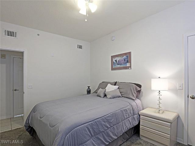 3 BR, 2 BA Apartment 15645 Ocean Walk Circle, Fort Myers, FL 33908