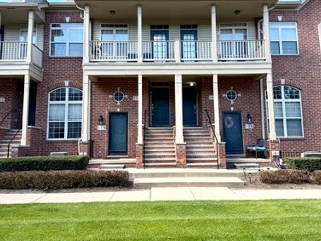 3 BR, 2 BA Apartment 156 Sandy Lane, Walled Lake, MI 48390