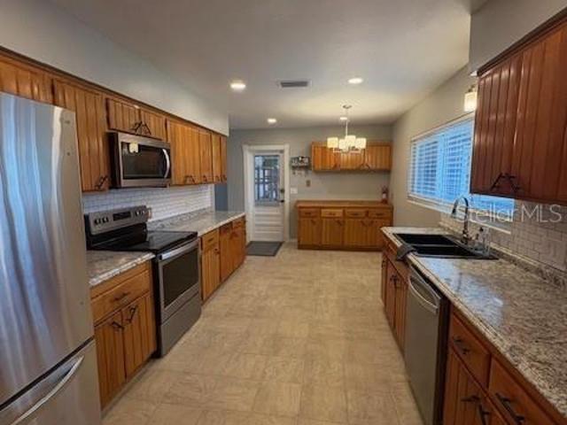 3 BR, 2 BA Apartment 1571 South Evergreen Avenue, Clearwater, FL 33756