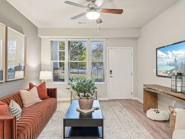 3 BR, 2 BA Apartment 1592 Ulmus Rd Unit 39709, Canton, MI 48187