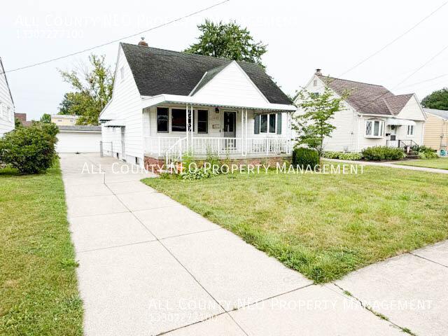 3 BR, 2 BA Apartment 15983 Ashland Dr Brookpark, OH 44142