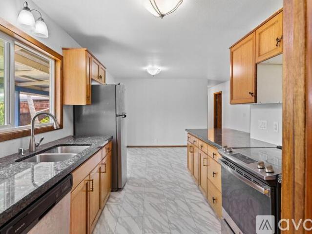 3 BR, 2 BA Apartment 15 1006 Wahi Heiau Place, Keaau, HI 96749