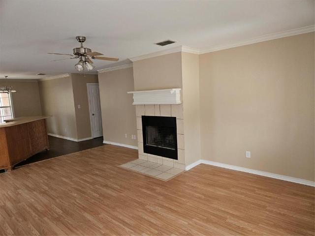 3 BR, 2 BA Apartment 1605 Stuart Road, Denton, TX 76209