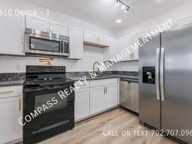 3 BR, 2 BA Apartment 1610 Ogden, Las Vegas, NV 89101