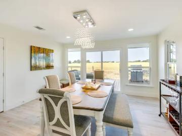 3 BR, 2 BA Apartment 1616 County Road 463, Coupland, TX 78615
