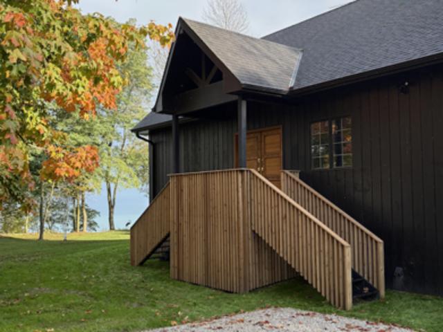 3 BR, 2 BA Apartment 1618 Milwaukee Street, Kewaunee, WI 54216