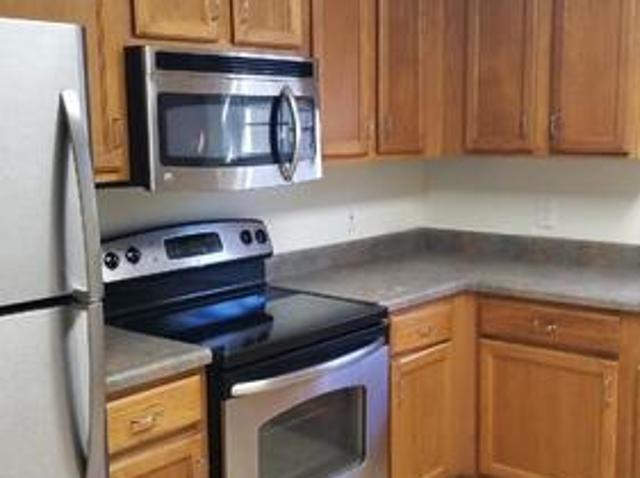 3 BR, 2 BA Apartment 165 Knowledge Ave, Unit #A, Kirbyville, MO 65679
