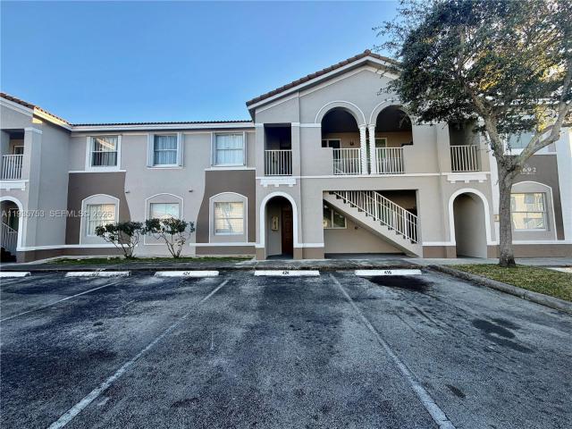 3 BR, 2 BA Apartment 1692 Southeast 29th Court, Homestead, FL 33035