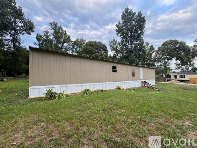3 BR, 2 BA Apartment 16 Lakeview Dr, New Waverly, TX 77358