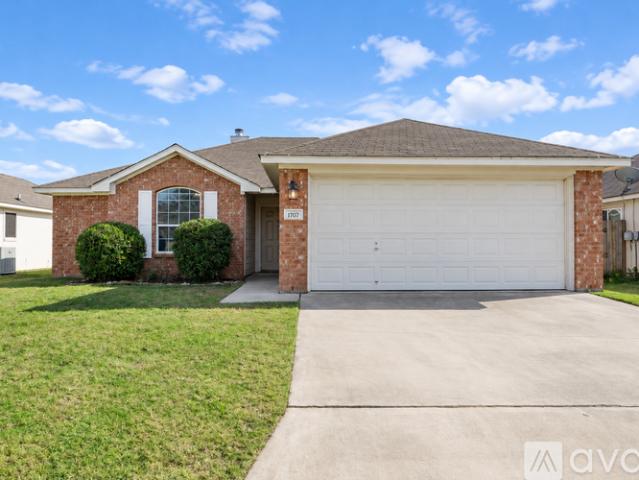 3 BR, 2 BA Apartment 1707 Wood Creek Dr, Temple, TX 76502
