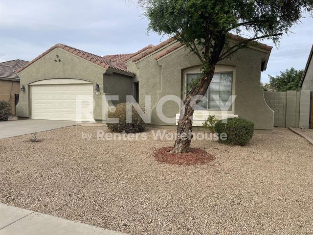 3 BR, 2 BA Apartment 17760 W Port Royale Ln, Surprise, AZ 85388