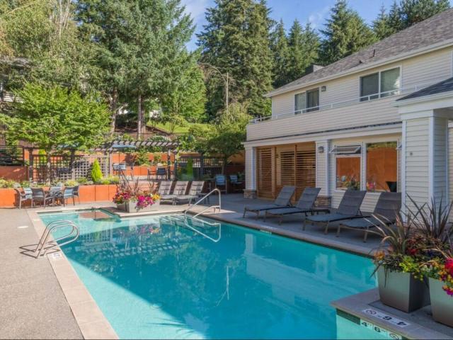 3 BR, 2 BA Apartment 17771 NE 90th St Unit B 310, Redmond, WA 98052