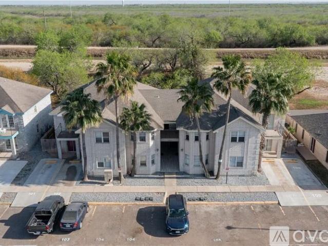 3 BR, 2 BA Apartment 1800 Oasis Dr, Unit 108, Mission, TX 78572