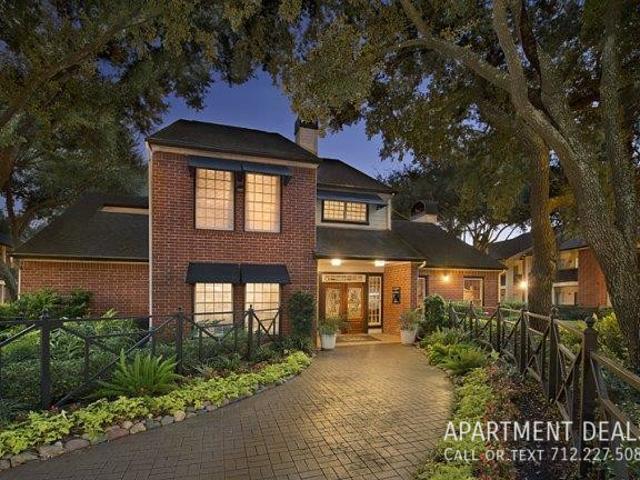 3 BR, 2 BA Apartment 1806 Austin PkwyÂ, Sugar Land, TX 77479