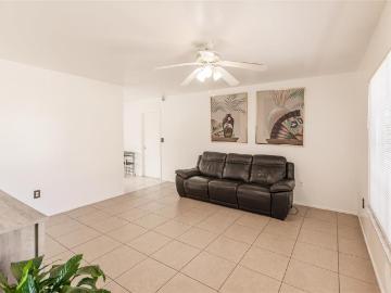3 BR, 2 BA Apartment 18406 Van Nuys Circle, Port Charlotte, FL 33948