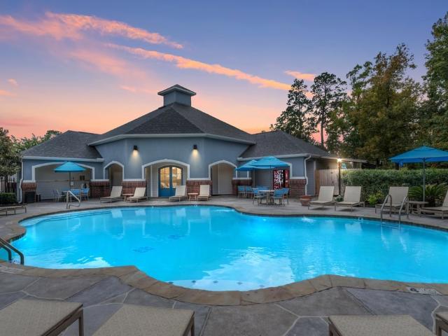 3 BR, 2 BA Apartment 1840 Longmire Rd Unit 15103, Conroe, TX 77304