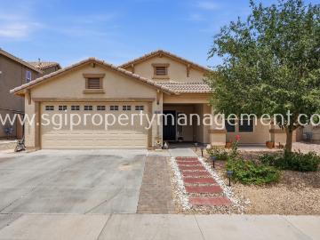 3 BR, 2 BA Apartment 18544 W Palo Verde Ave, Waddell, AZ 85355