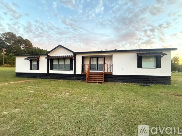 3 BR, 2 BA Apartment 18573 FM 756, Whitehouse, TX 75791