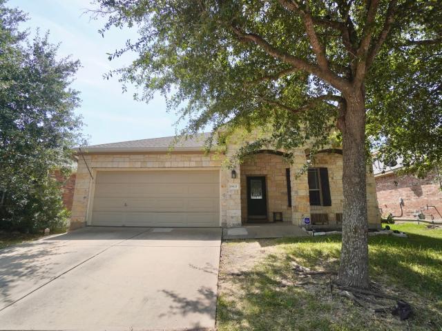 3 BR, 2 BA Apartment 18621 Dry Pond Drive, Pflugerville, TX 78660