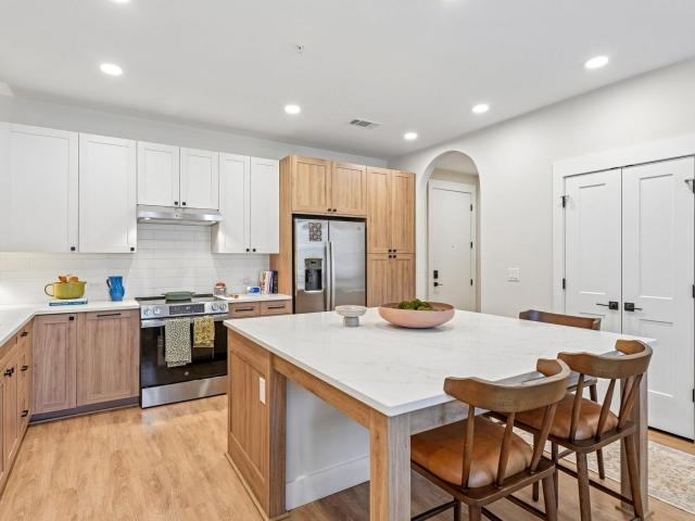3 BR, 2 BA Apartment 19020 Potts Park Lane Unit 301, Davidson, NC 28036