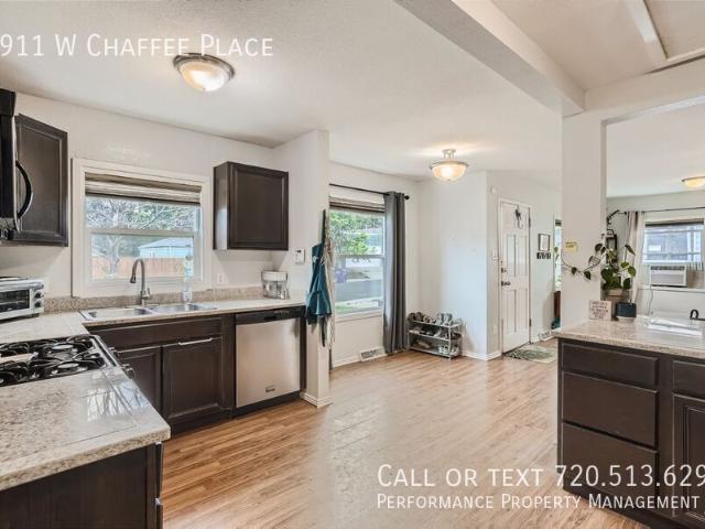 3 BR, 2 BA Apartment 1911 W Chaffee Place, Denver, CO 80211