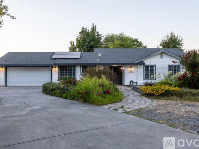 3 BR, 2 BA Apartment 1989 Claimstake Court, Elverta, CA 95626