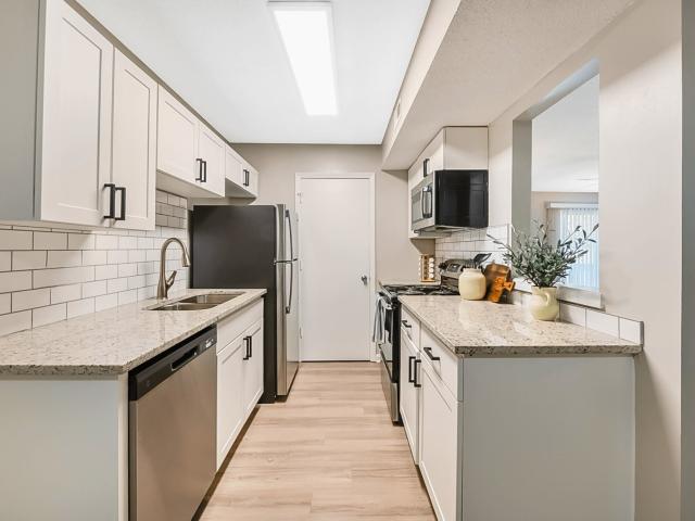 3 BR, 2 BA Apartment 1000 Woodbrook Pl NE Unit 200 200 209, Concord, NC 28025