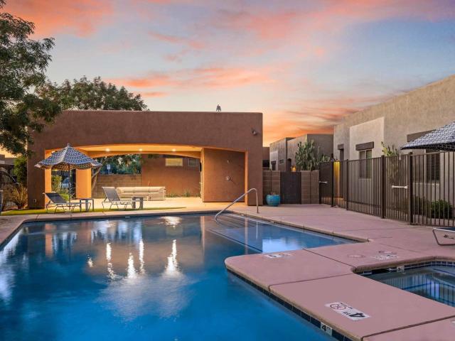 3 BR, 2 BA Apartment 1000 West River Road Unit 19, Tucson, AZ 85704