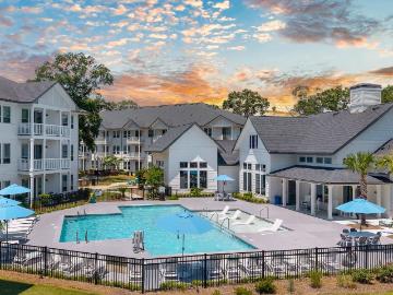 3 BR, 2 BA Apartment 1001 Linger Longer Dr Unit 2 2308, Summerville, SC 29483