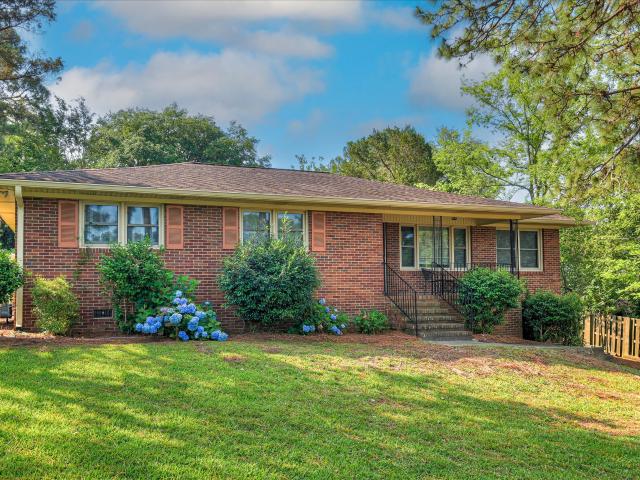 3 BR, 2 BA Apartment 1002 Edisto Avenue, Aiken, SC 29801