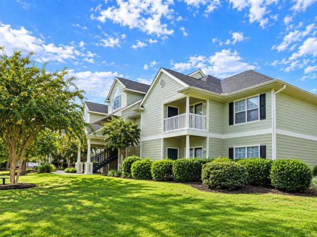 3 BR, 2 BA Apartment 100 Trace Drive Unit 0801, Jackson, TN 38305