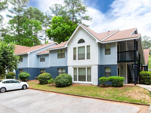 3 BR, 2 BA Apartment 100 Salem Glen Way SE Unit 277, Conyers, GA 30013
