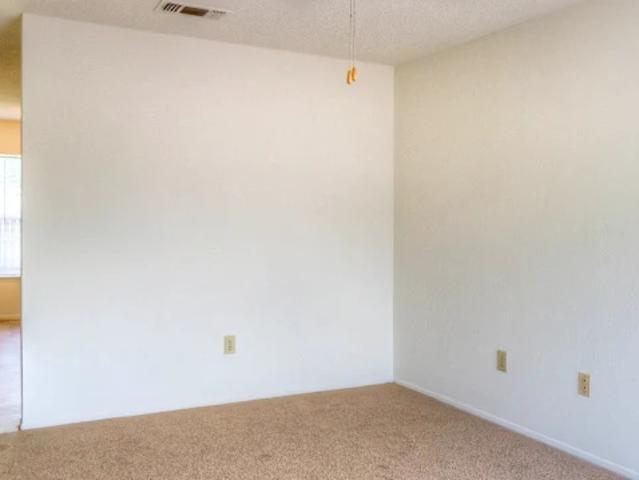 3 BR, 2 BA Apartment 100 Stonelick Woods Drive Unit 13 1308, Batavia, OH 45103