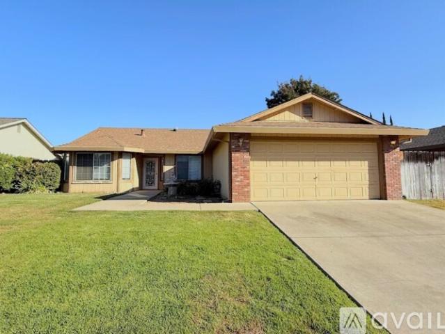 3 BR, 2 BA Apartment 1013 Deerfield Ct, Merced, CA 95340