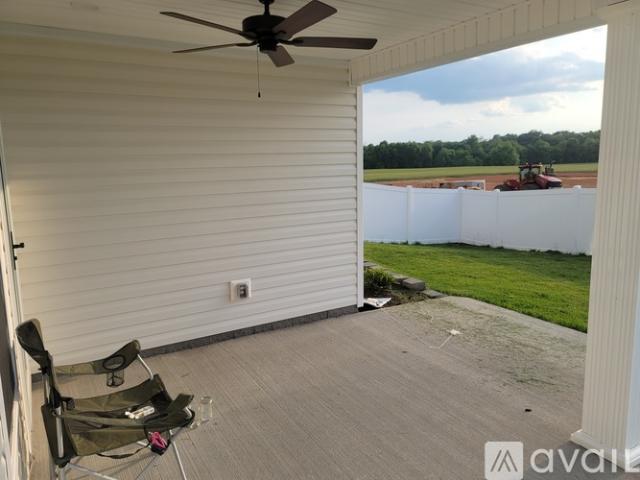 3 BR, 2 BA Apartment 101 Seabiscuit Ct, Hopkinsville, KY 42240