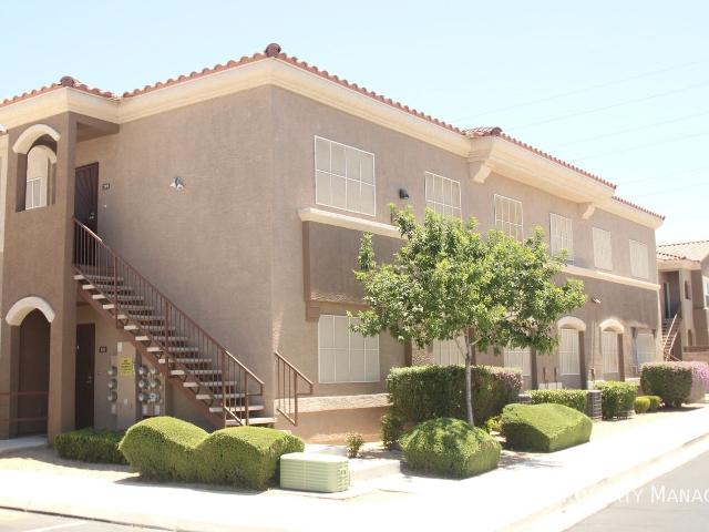 3 BR, 2 BA Apartment 10245 S. Maryland Pkwy, Las Vegas, NV 89183