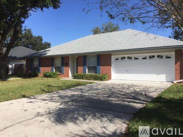 3 BR, 2 BA Apartment 10287 Stallion Run Court, Jacksonville, FL 32257