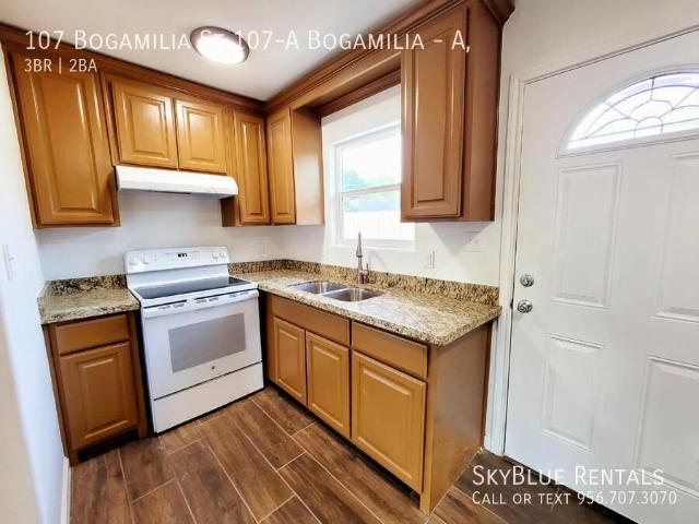 3 BR, 2 BA Apartment 107 Bogamilia St 107 A Bogamilia, Mission, TX 78572