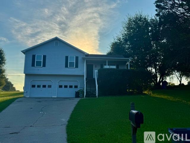 3 BR, 2 BA Apartment 104 Limestone Lane, Douglasville, GA 30134