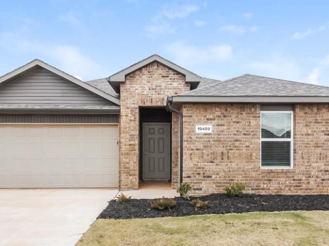 3 BR, 2 BA Apartment 10524 Southwest 38th Street Unit 10520S40, Mustang, OK 73064
